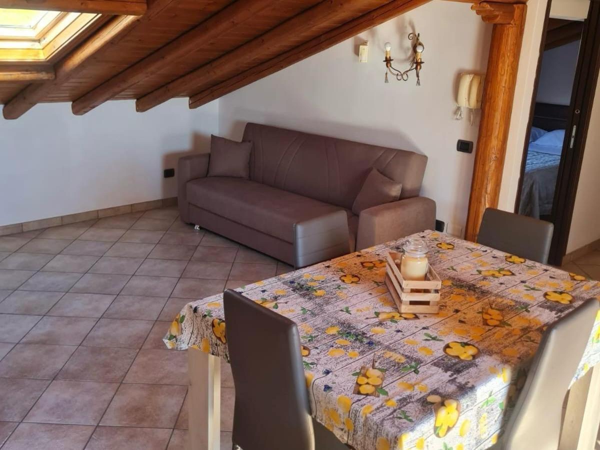 Casa Vacanza Lmt Aci Catena المظهر الخارجي الصورة